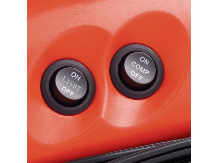 EAN 5035048269497 - Black & Decker ASI200 compresor de aire Encendedor de cigarrillos imagen 3