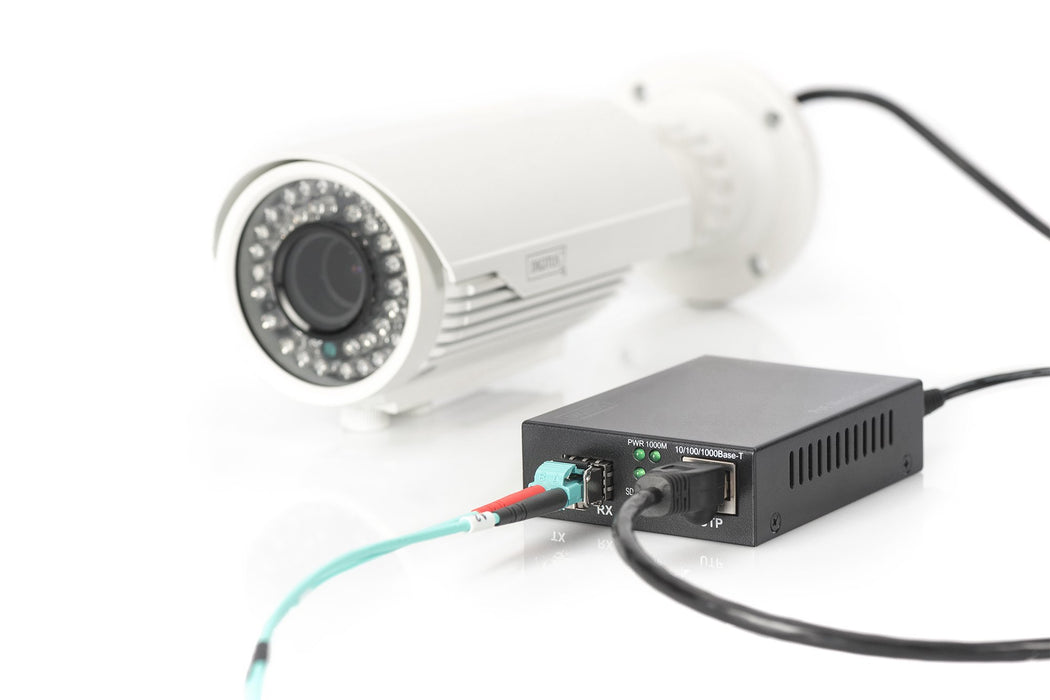 EAN 4016032390015 - Digitus DN-82140 convertidor de medio 1000 Mbit/s Negro imagen 3