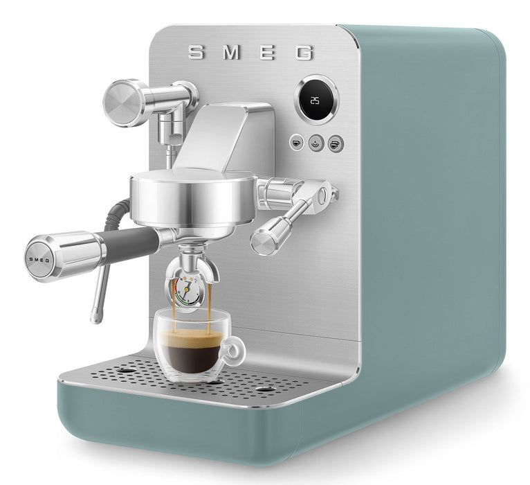 EAN 8017709346973 - Smeg EMC02EGMEU cafetera eléctrica Manual Máquina espresso 1,7 L imagen 15