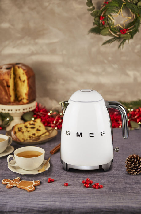 EAN 8017709230999 - Smeg KLF03WHEU tetera eléctrica 1,7 L 2400 W Blanco imagen 7