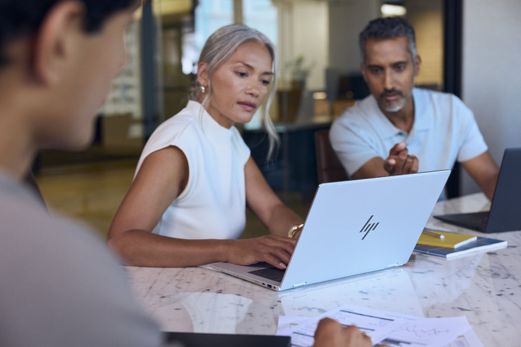Hp Elitebookx G2i 14ai U5-325 Syst