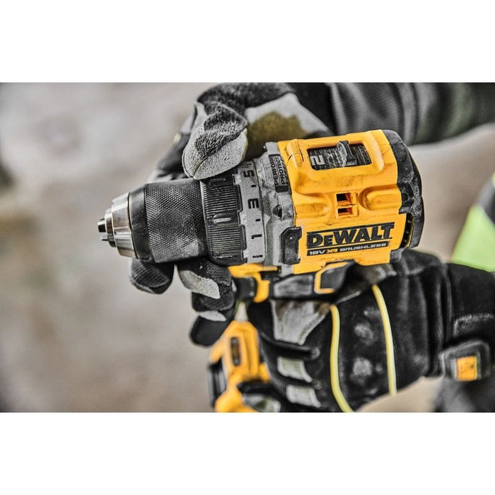 EAN 5035048750247 - DeWALT DCD800NT-XJ taladro 2000 RPM 1,28 kg imagen 8
