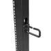 EAN 0065030886833 - StarTech.com 4POSTRACK18U armario rack Rack o bastidor independiente Negro imagen 3