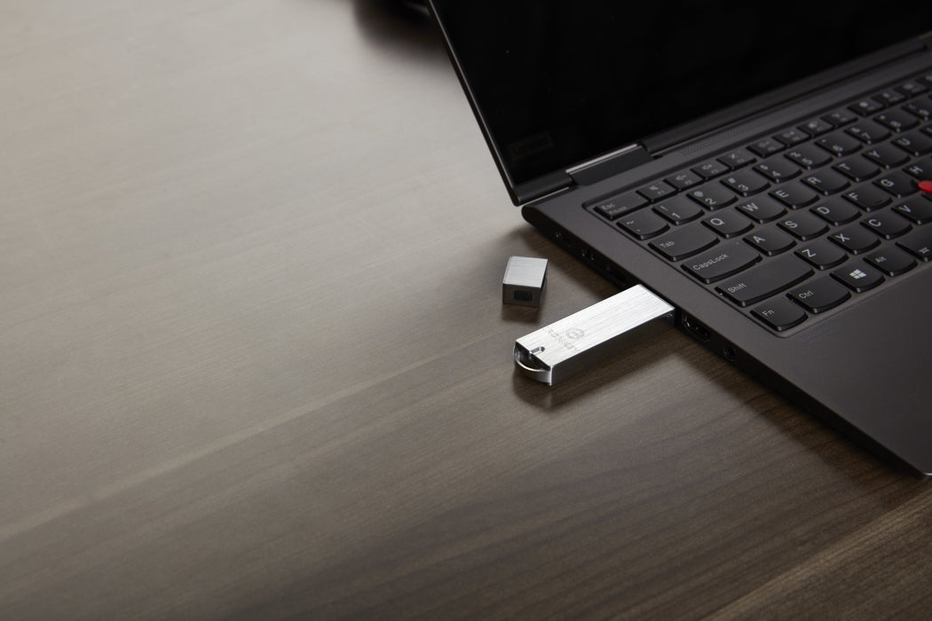EAN 0740617255003 - Kingston Technology IronKey S1000 unidad flash USB USB tipo A 3.2 Gen 1 (3.1 Gen 1) Plata imagen 9
