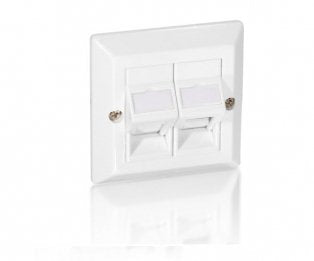 EAN 4015867139028 - Equip 761301 placa de pared y cubierta de interruptor Blanco imagen 1