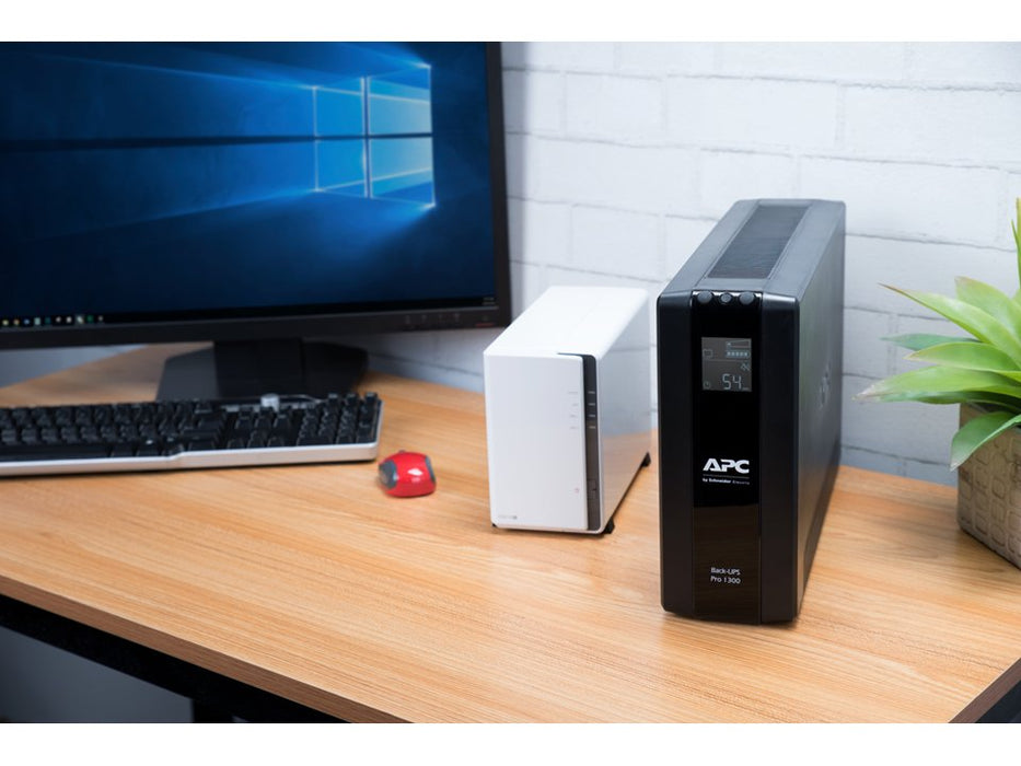 EAN 0731304346906 - APC BR1300MI sistema de alimentación ininterrumpida (UPS) Línea interactiva 1,3 kVA 780 W 8 salidas AC imagen 5