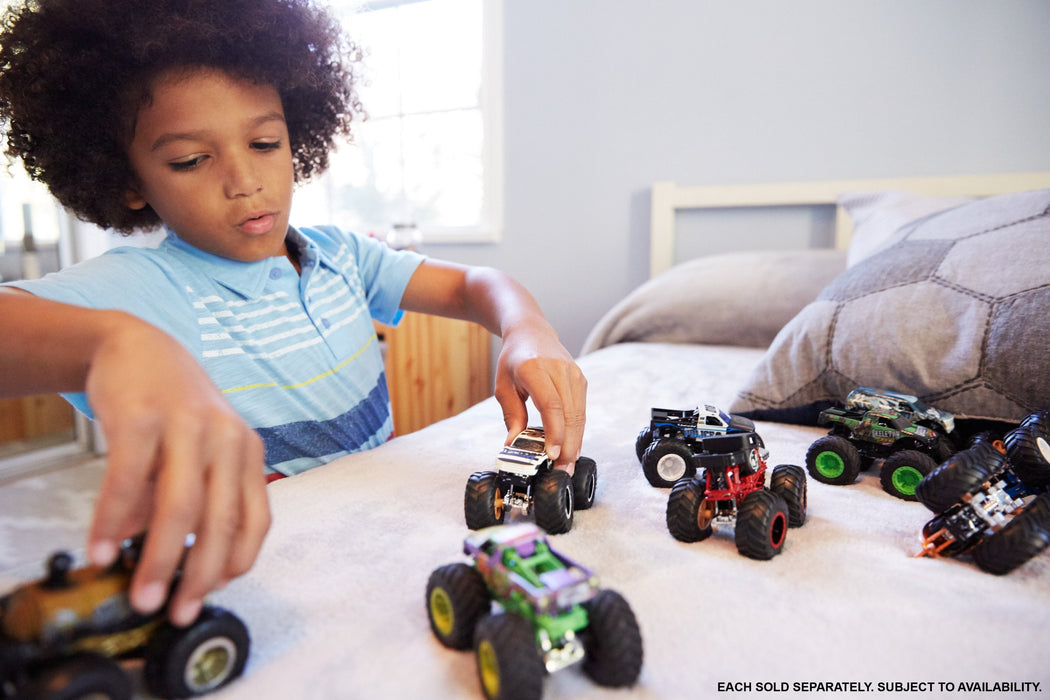 EAN 0887961705393 - Hot Wheels Monster Trucks FYJ44 vehículo de juguete imagen 7