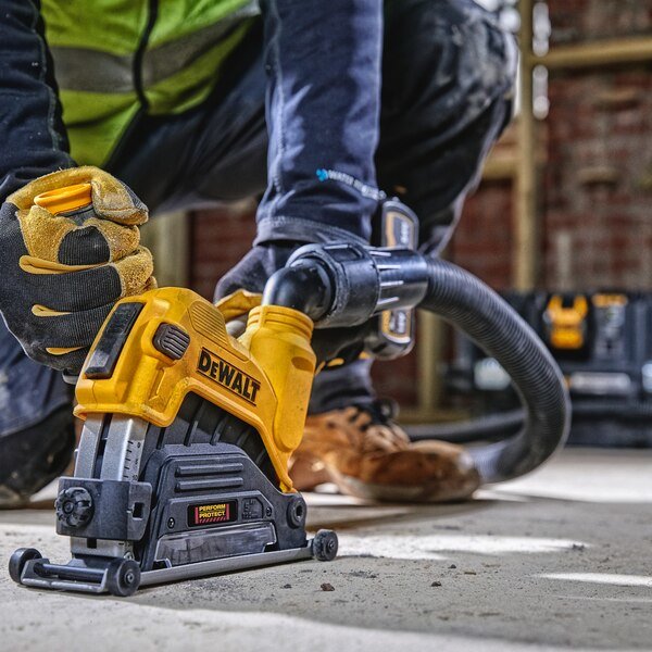 EAN 5035048716113 - DeWALT DWE46225-XJ accesorio para amoladora angular Cubierta protectora imagen 2
