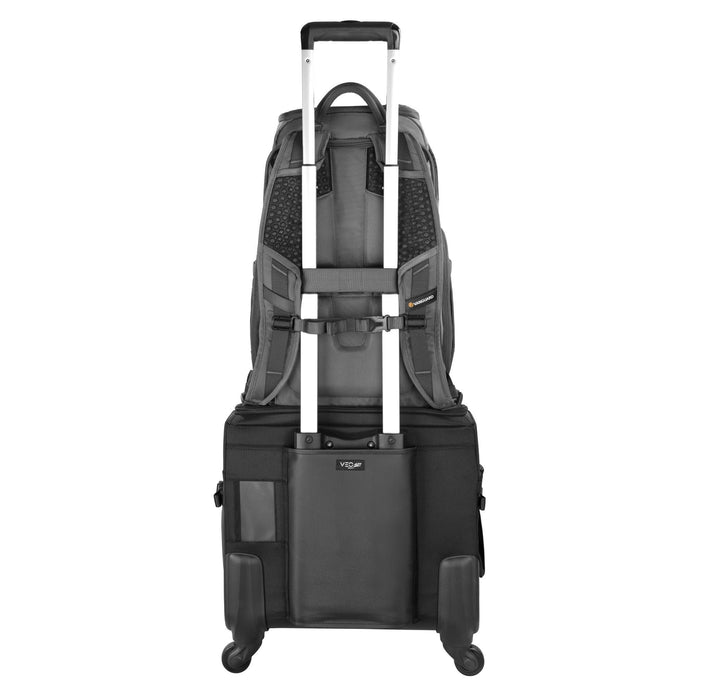EAN 4719856250236 - Vanguard VEO ADAPTOR R48 GY estuche para cámara fotográfica Mochila Gris imagen 24