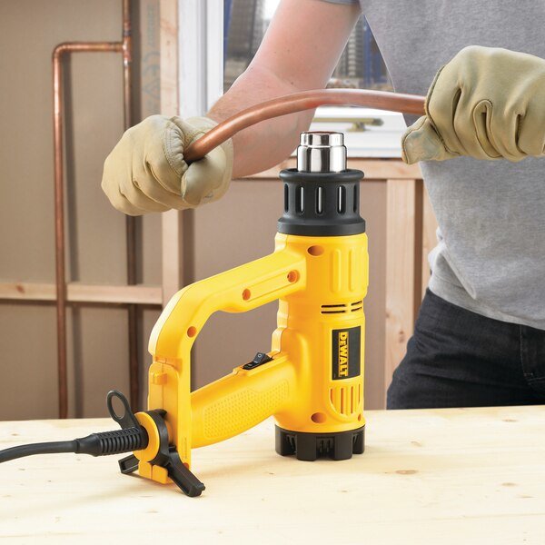 EAN 5035048290071 - DeWALT D26411 pistola de calor Pistola de aire caliente 450 l/min 600 °C 1800 W Amarillo imagen 6