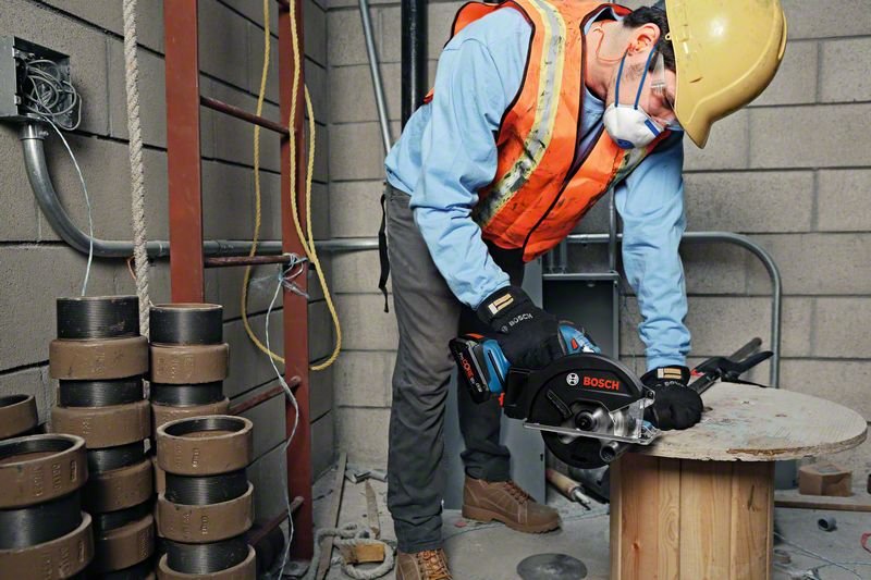 Sierra Circular Bosch Professional Gkm 18v-50 Sin Batería Ni Cargador