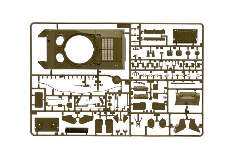 EAN 8001283065290 - Italeri M4A3E8 Sherman "FURY" Tank model Kit de montaje 1:35 imagen 10