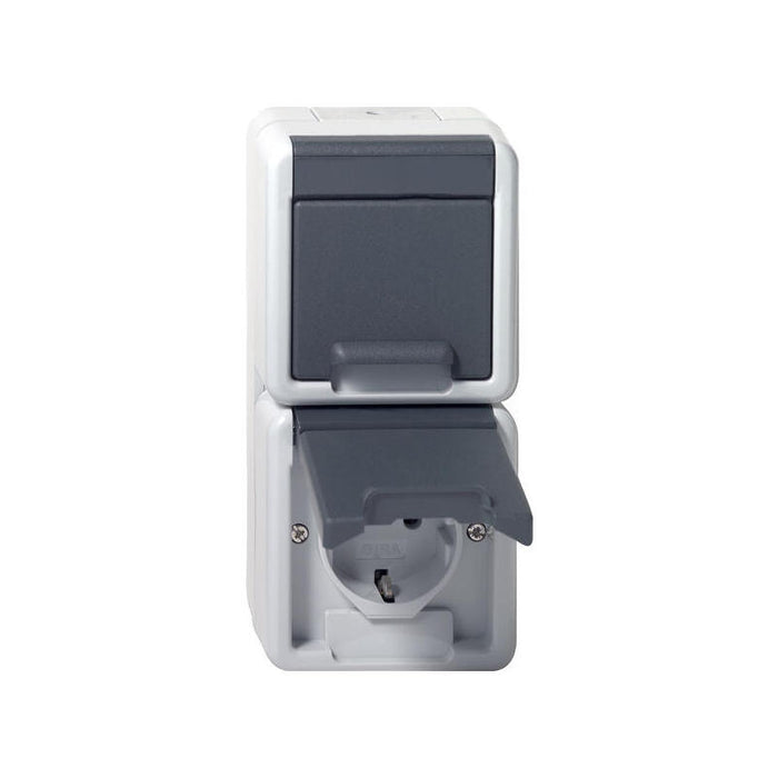 Gira 4780 30 Toma De Corriente Schuko Gris