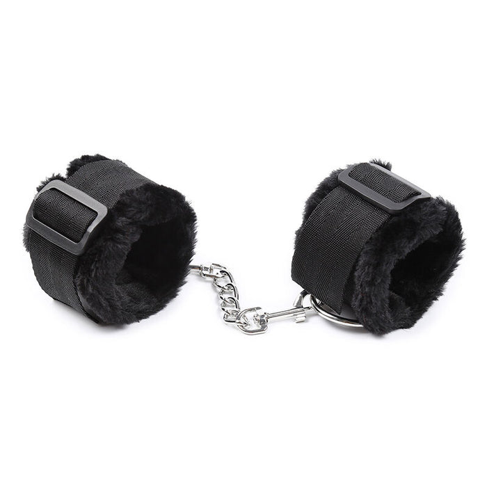 Ohmama Fetish - Restricciones Muñecas Con Pelitos