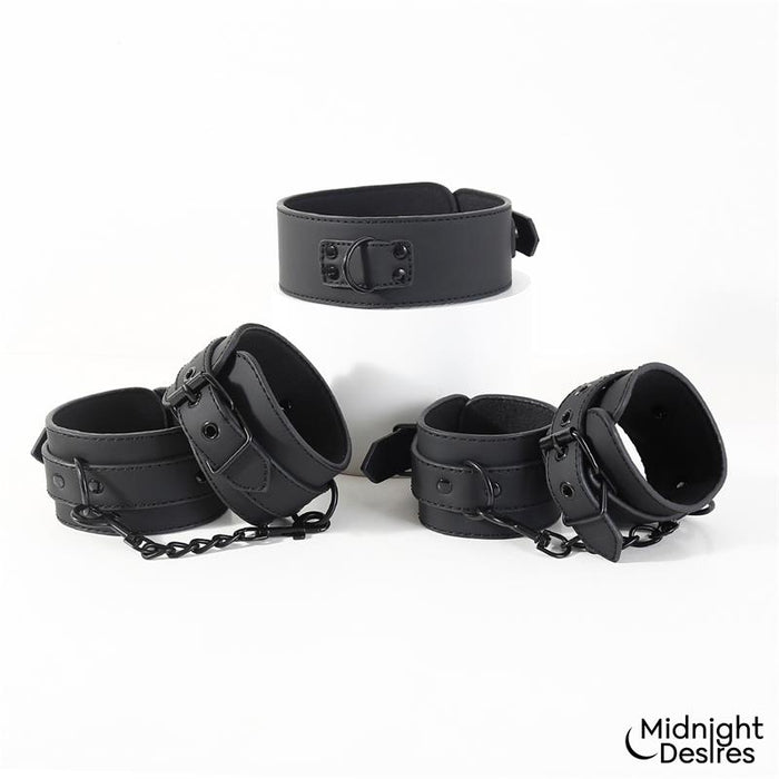 Set De Restricciones Con Esposas Y Collar Con Correa